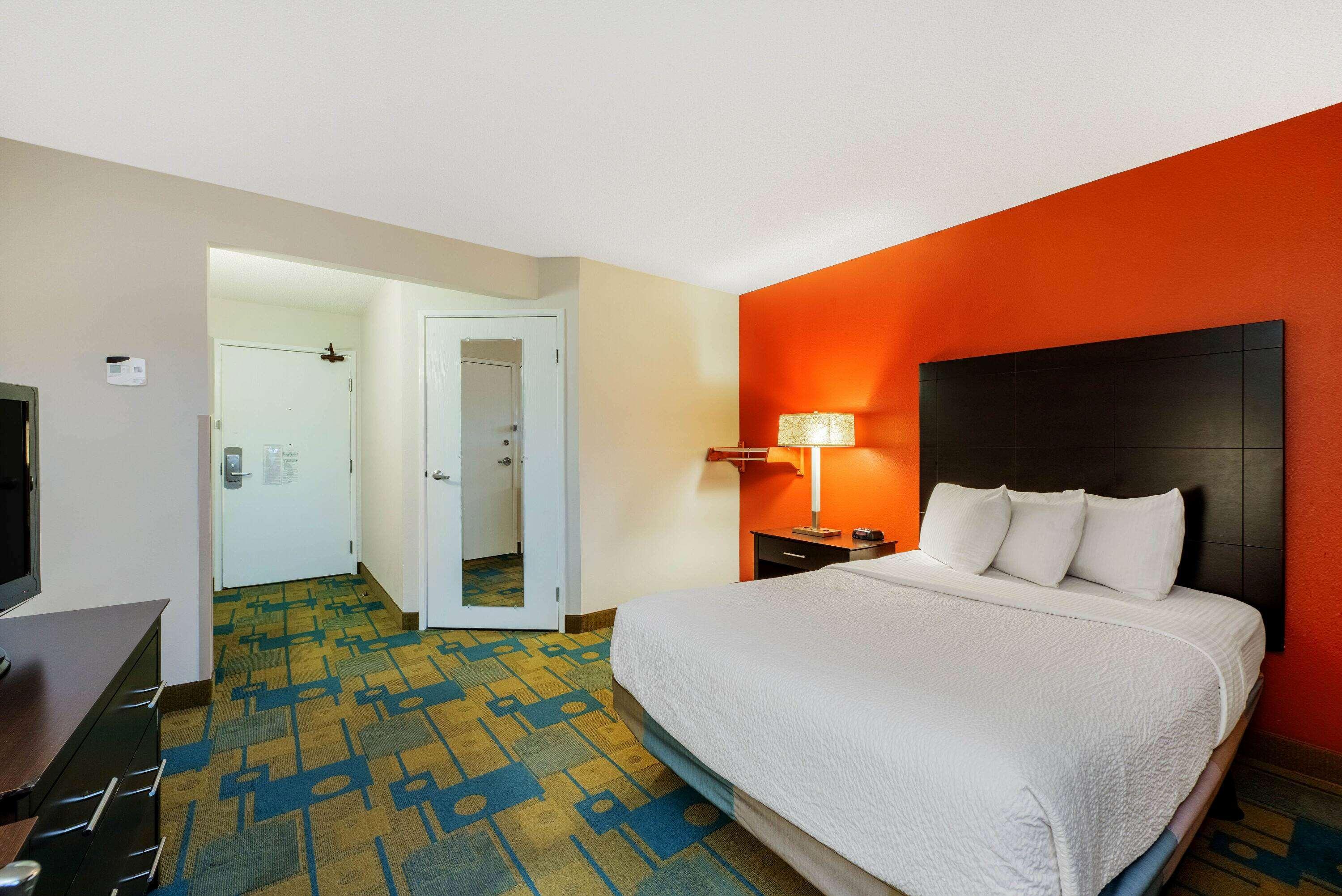 La Quinta By Wyndham Mansfield Oh Hotel Kültér fotó