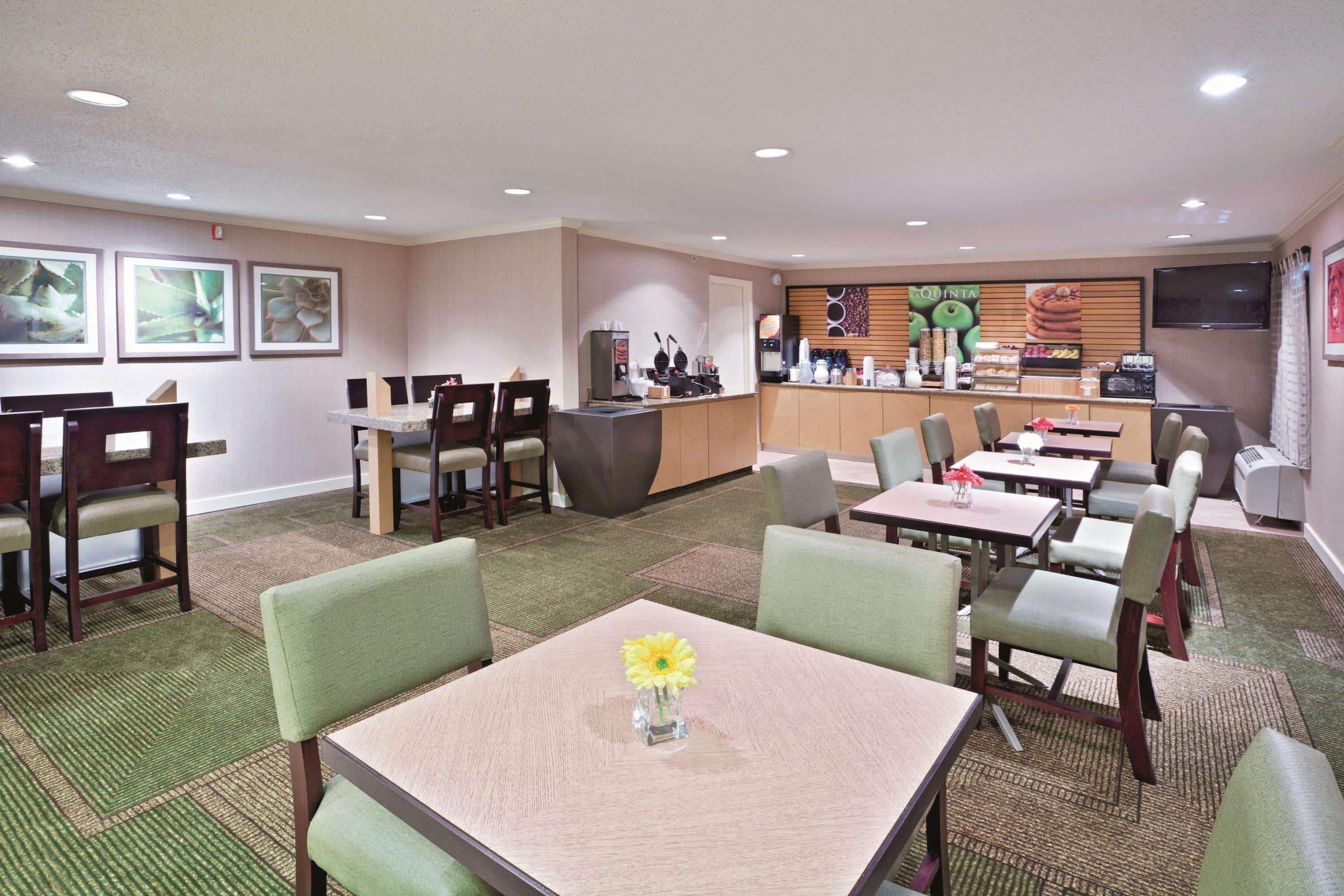 La Quinta By Wyndham Mansfield Oh Hotel Kültér fotó